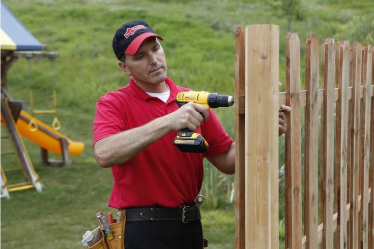 Seasonal Fence Repair Tips for Spring, Summer, and Fall